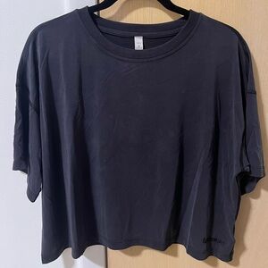 Lululemon Ease of it All Short Sleeve in Size XS/S